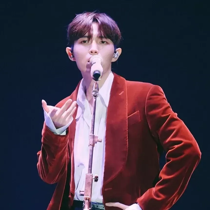 Recent activity shot of Kim Jaehwan