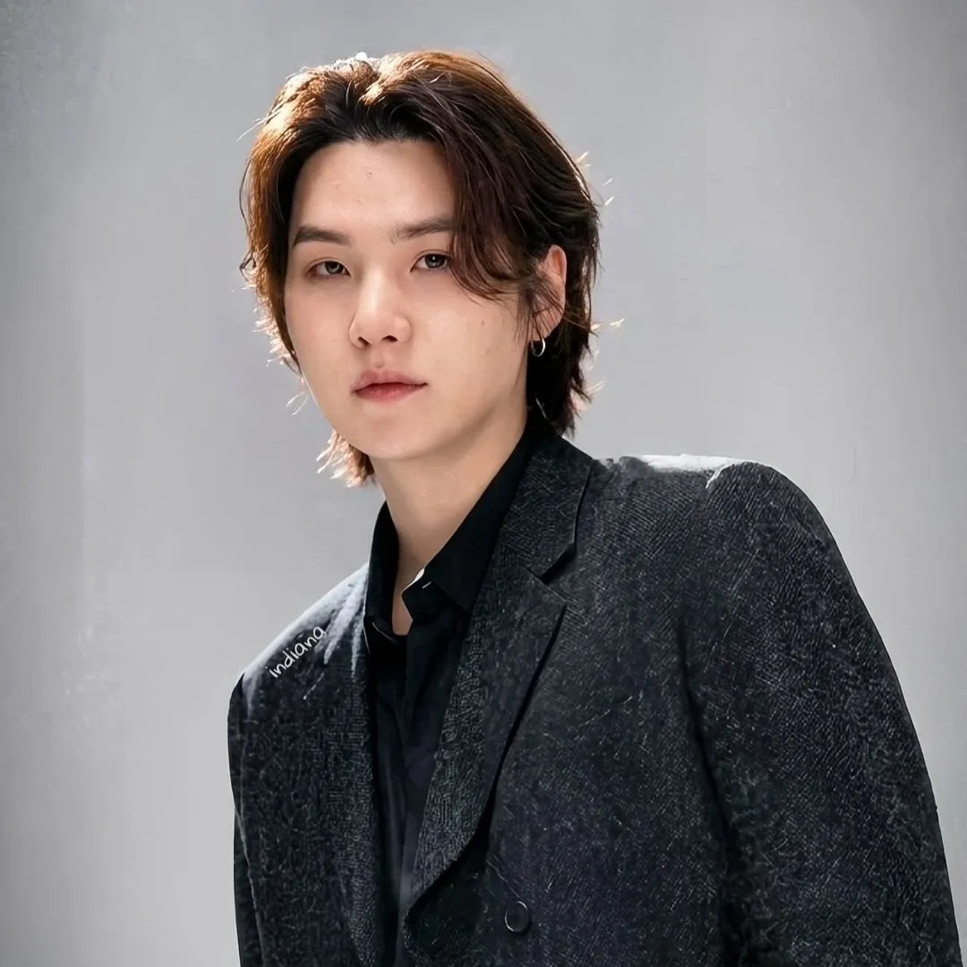 SUGA (防彈少年團)的最新活動照片