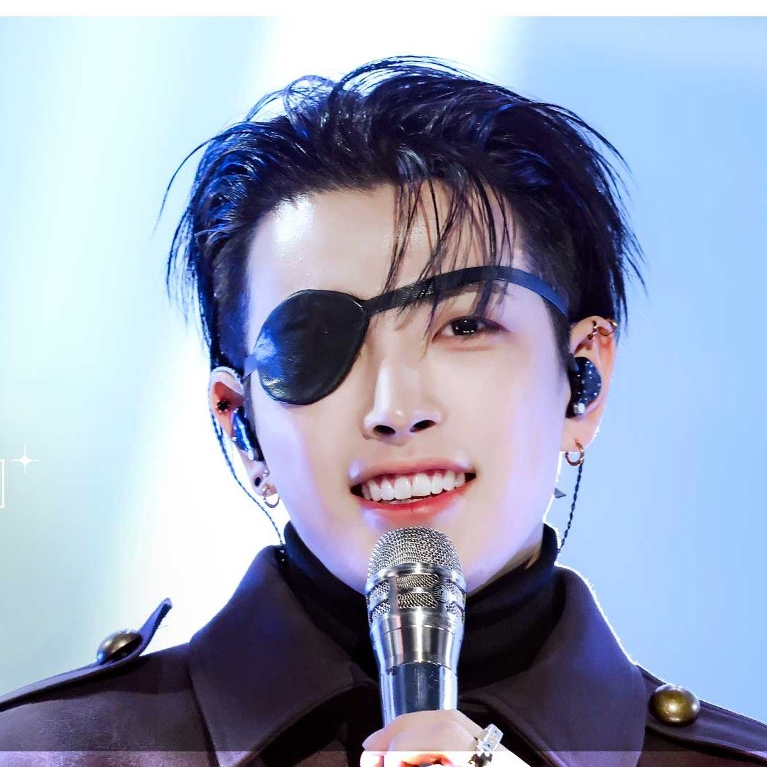 에이티즈의 비하인드 컷