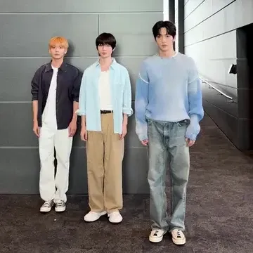 Momen yang diabadikan oleh penggemar TOMORROW X TOGETHER