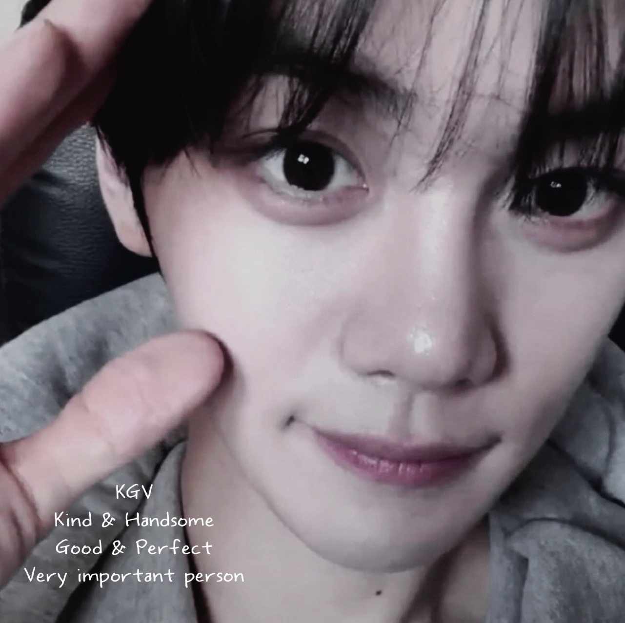 金奎彬 (ZEROBASEONE)的最新活动照片