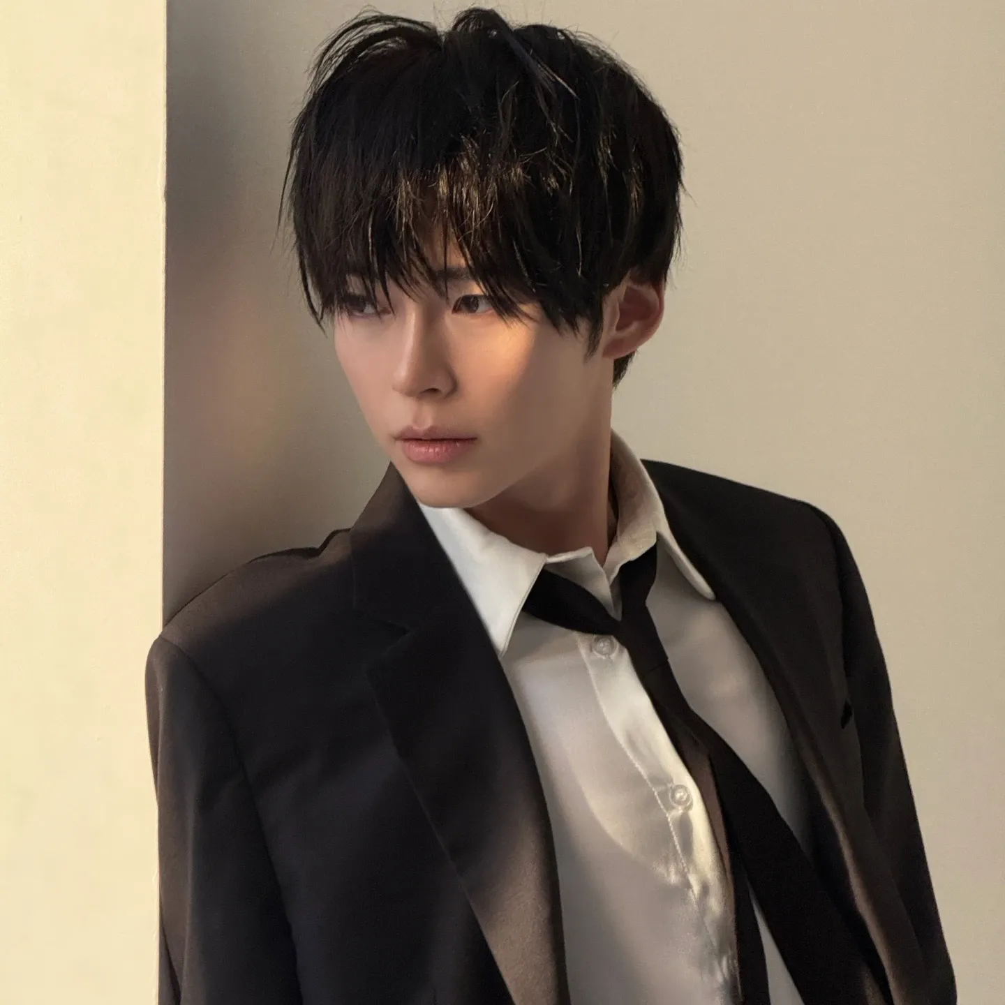 A moment captured by Sung Hanbin (ZEROBASEONE)'s fan