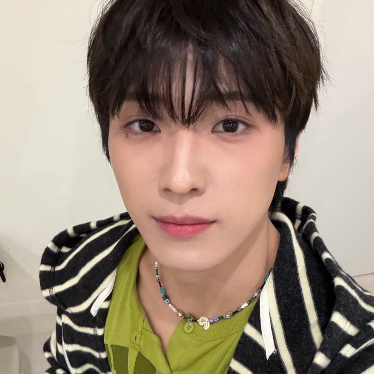 Latest photo of Yonghee (CIX)