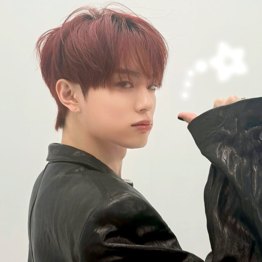 岡旻 (VERIVERY)粉絲拍下的瞬間