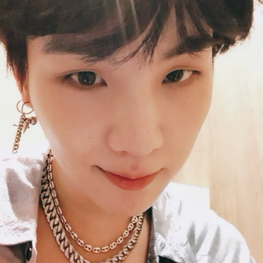 슈가 (방탄소년단) 최근 활동샷