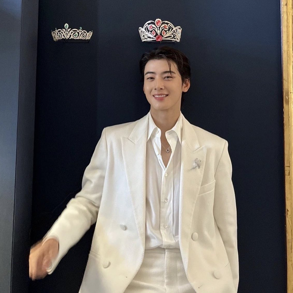 Popular K-POP post loved by fans