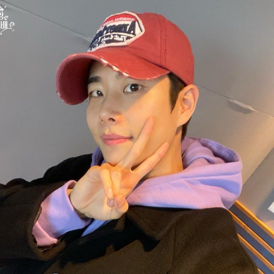 Recent activity shot of Eunwoo (ASTRO)