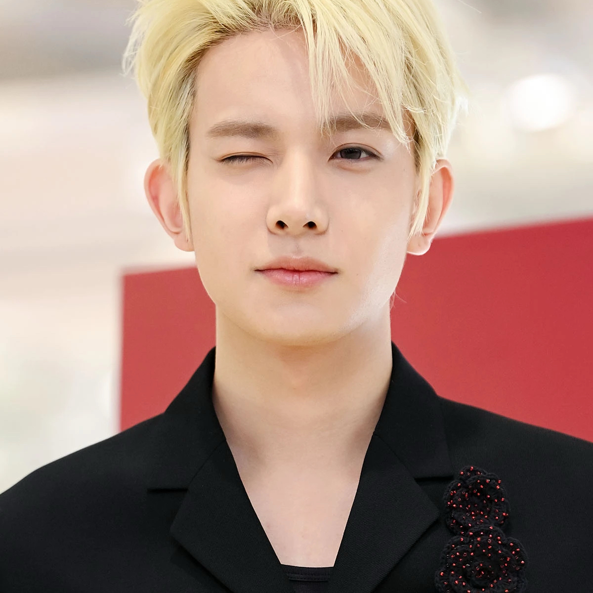 에반 최근 활동샷