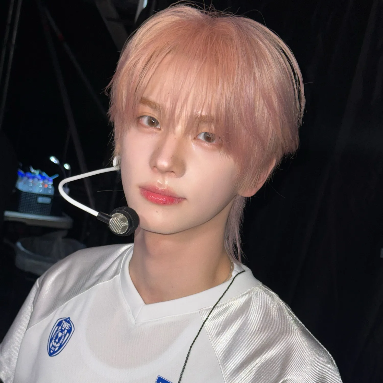 Behind-the-scenes cut of TWS