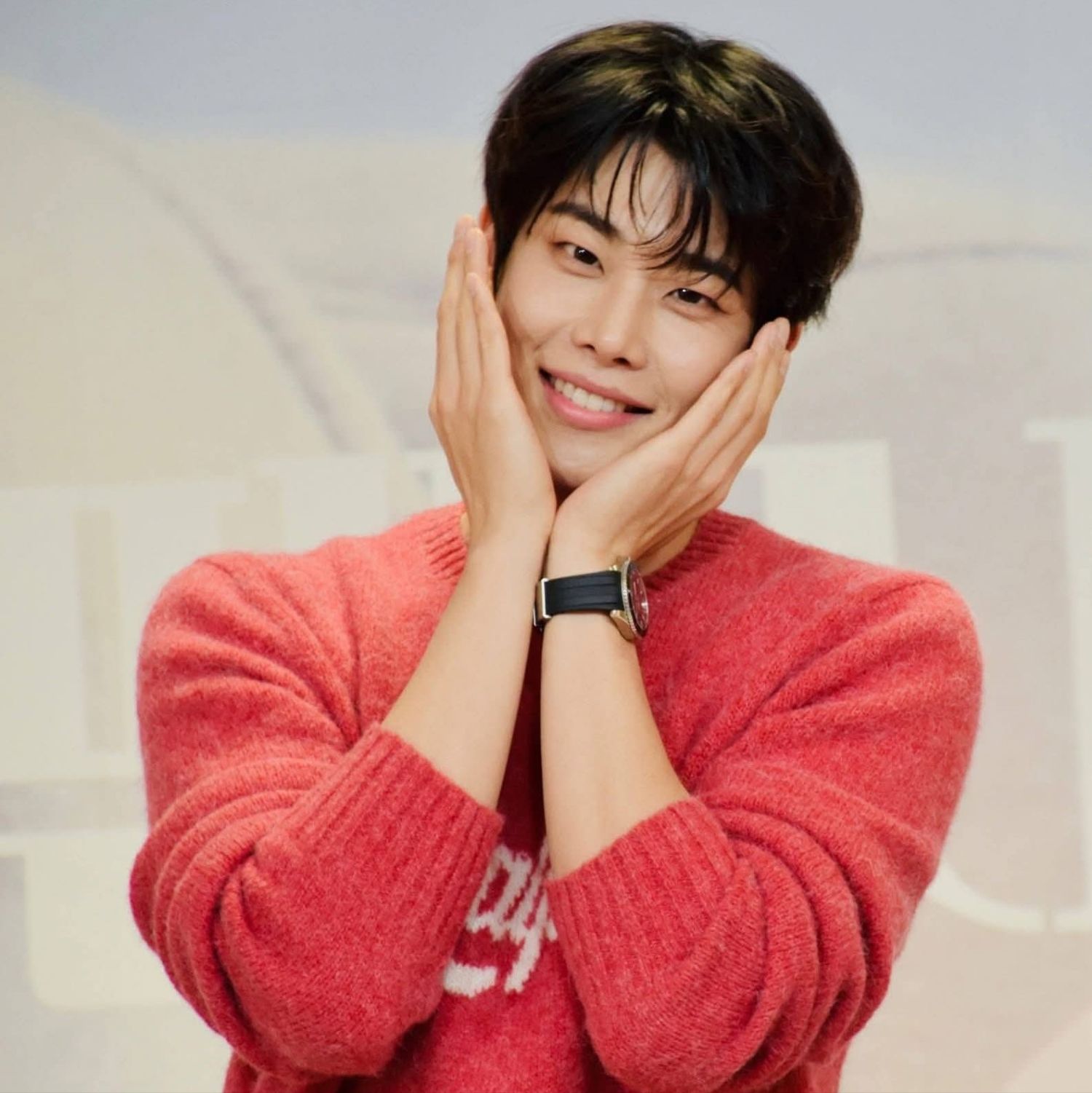 Latest photo of MJ (ASTRO)