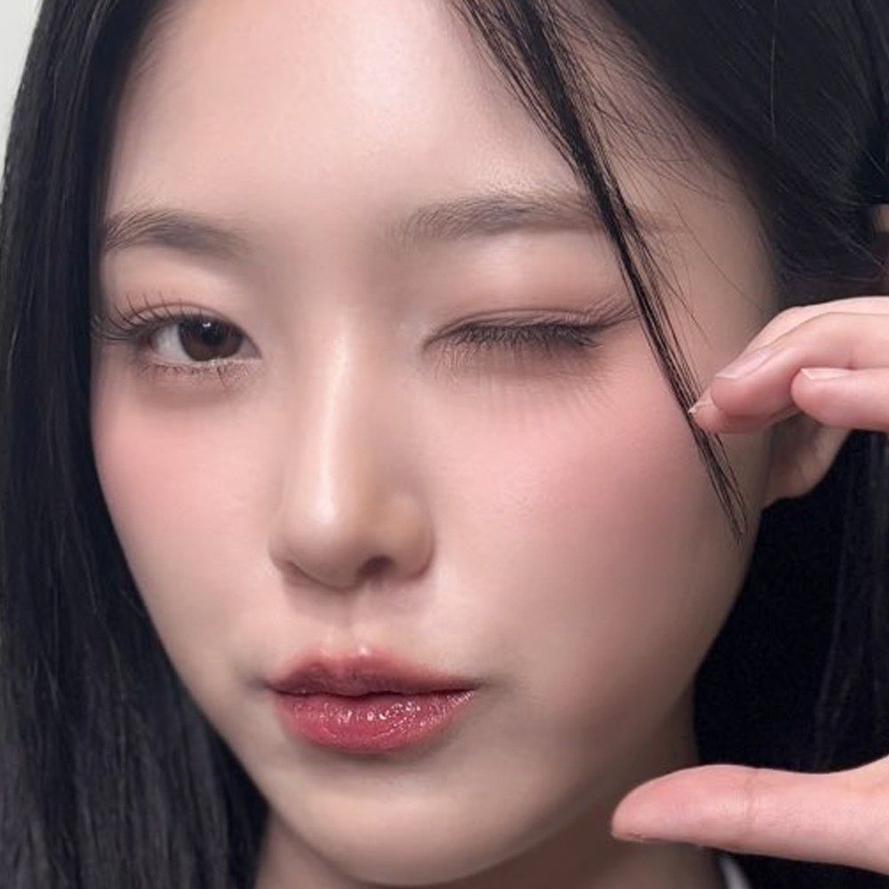 A moment captured by Loossemble's fan