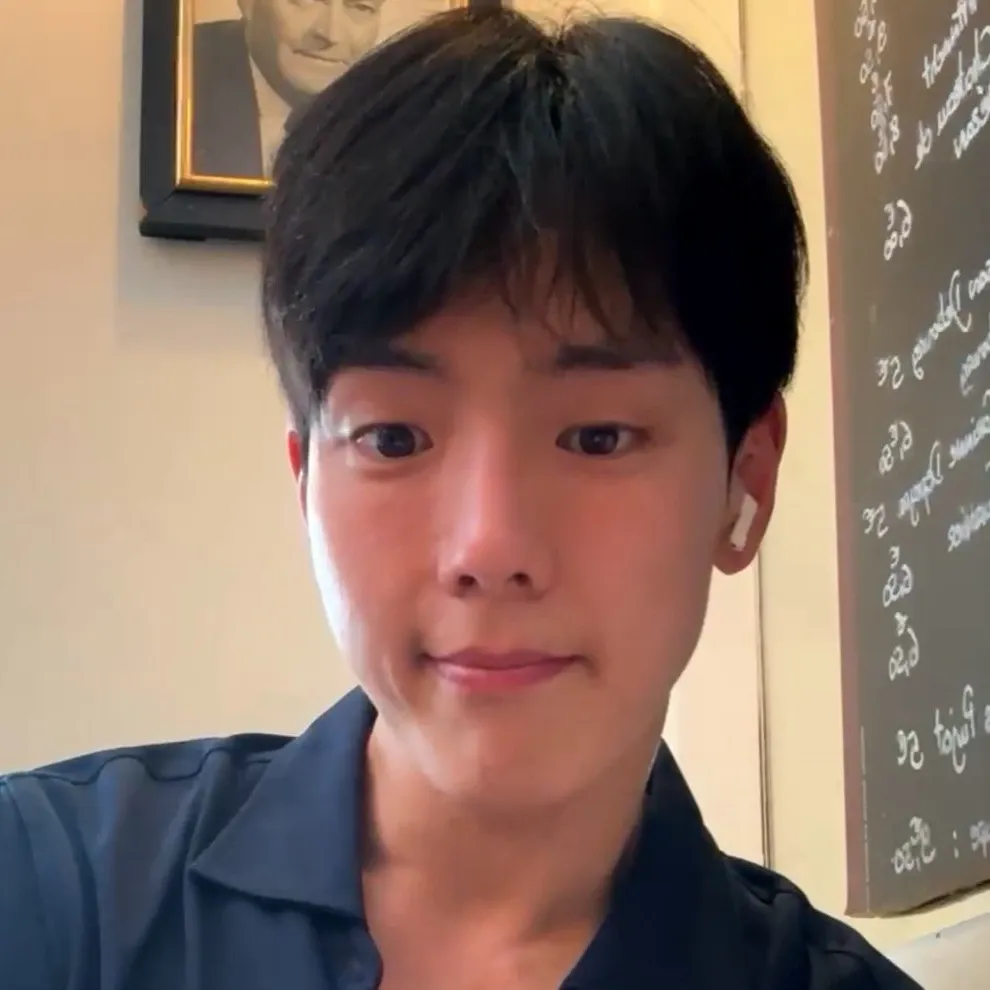 Shownu (MONSTA X)的最新活動照片