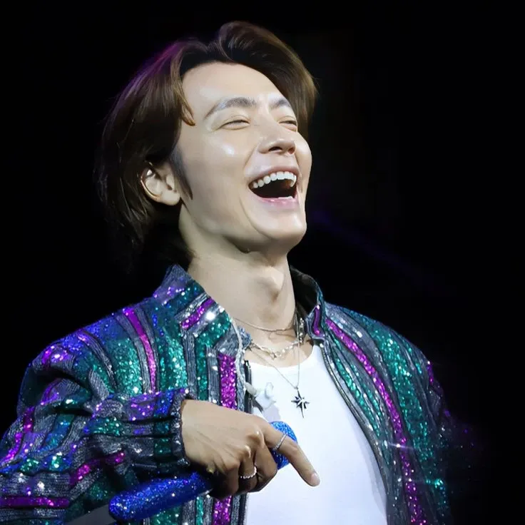 A moment captured by Donghae (Super Junior)'s fan