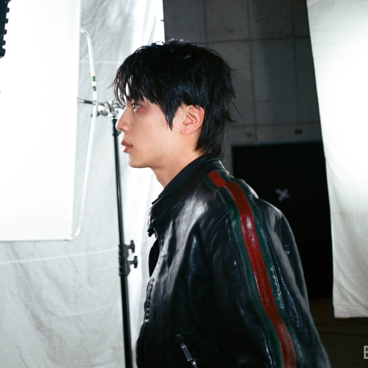 Potret di balik layar Jin (BTS)