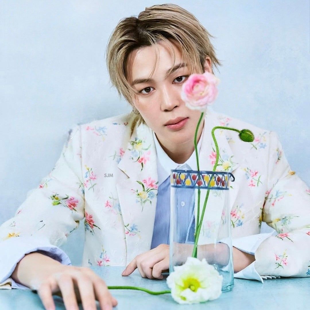 Foto aktivitas terbaru Jimin (BTS)