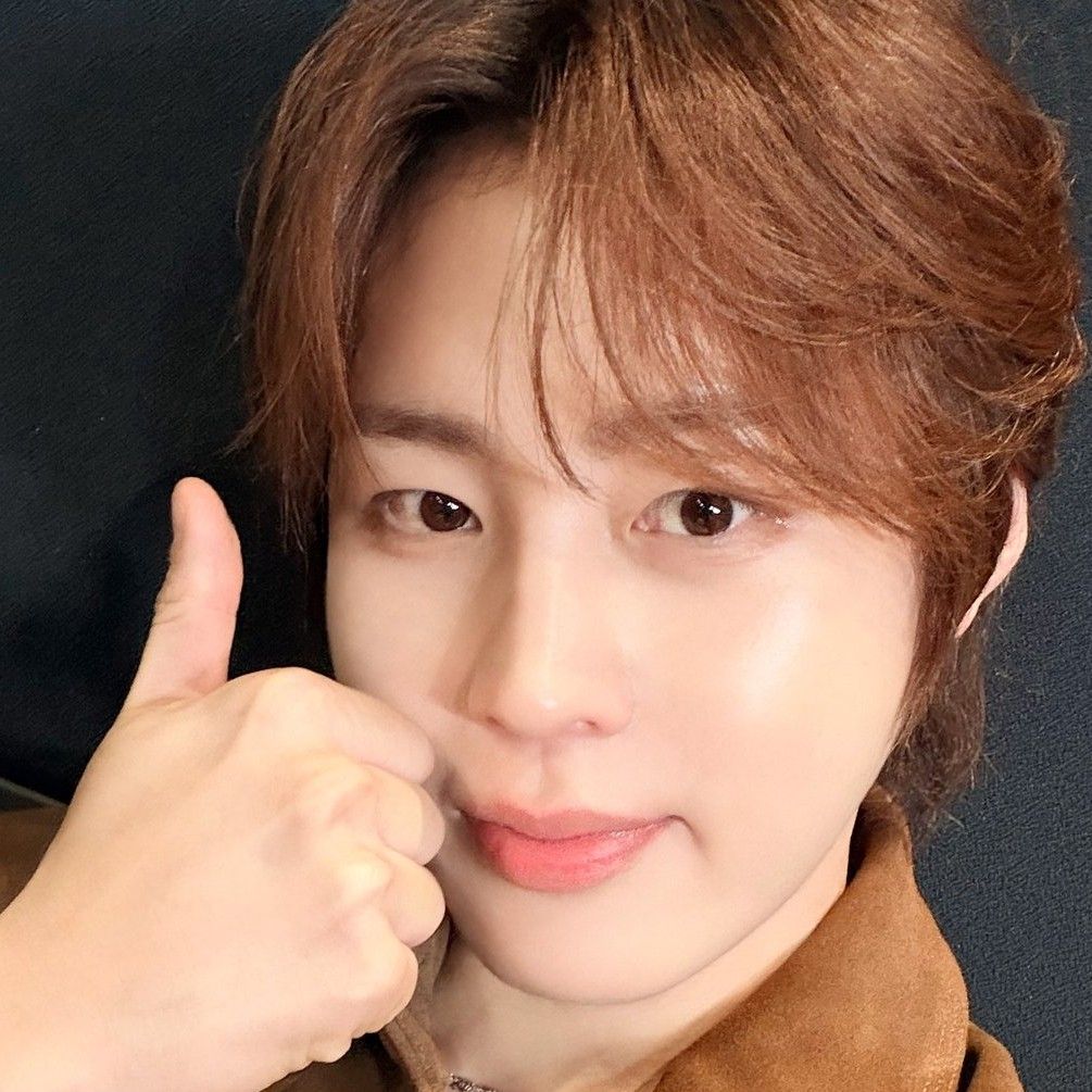 Behind-the-scenes cut of Ha Sungwoon