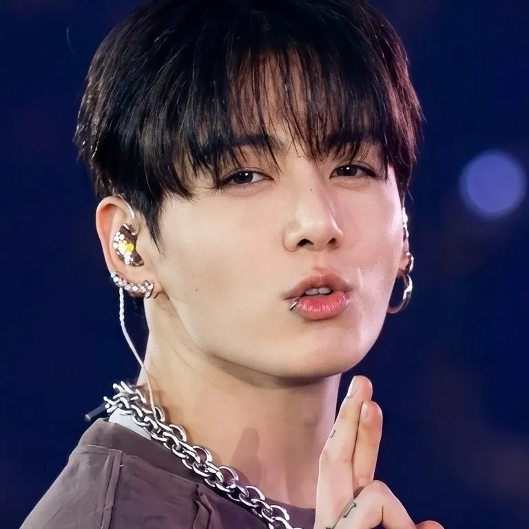 柾國 (防彈少年團)的最新照片