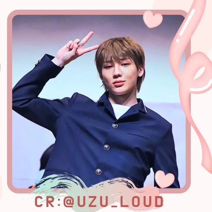 A moment captured by Junhyeok (TNX)'s fan