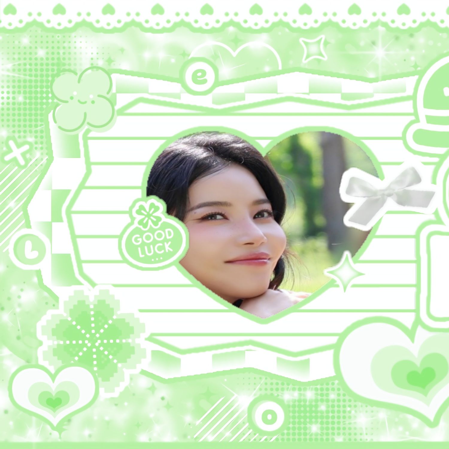 Recent activity shot of Solar (MAMAMOO)
