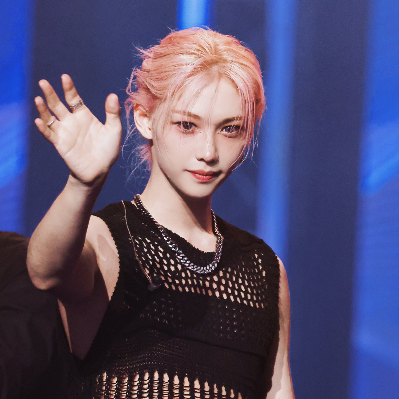 Latest photo of Felix (Stray Kids)