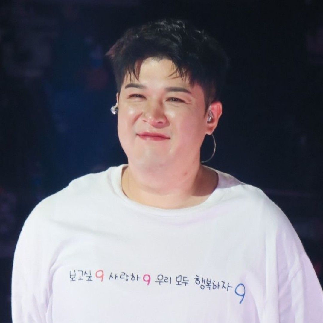 Behind-the-scenes cut of Shindong (Super Junior)