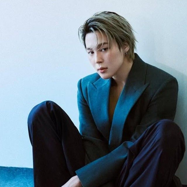 Foto aktivitas terbaru Jimin (BTS)