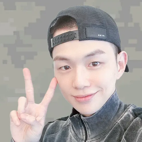 Foto aktivitas terbaru Kang Daniel