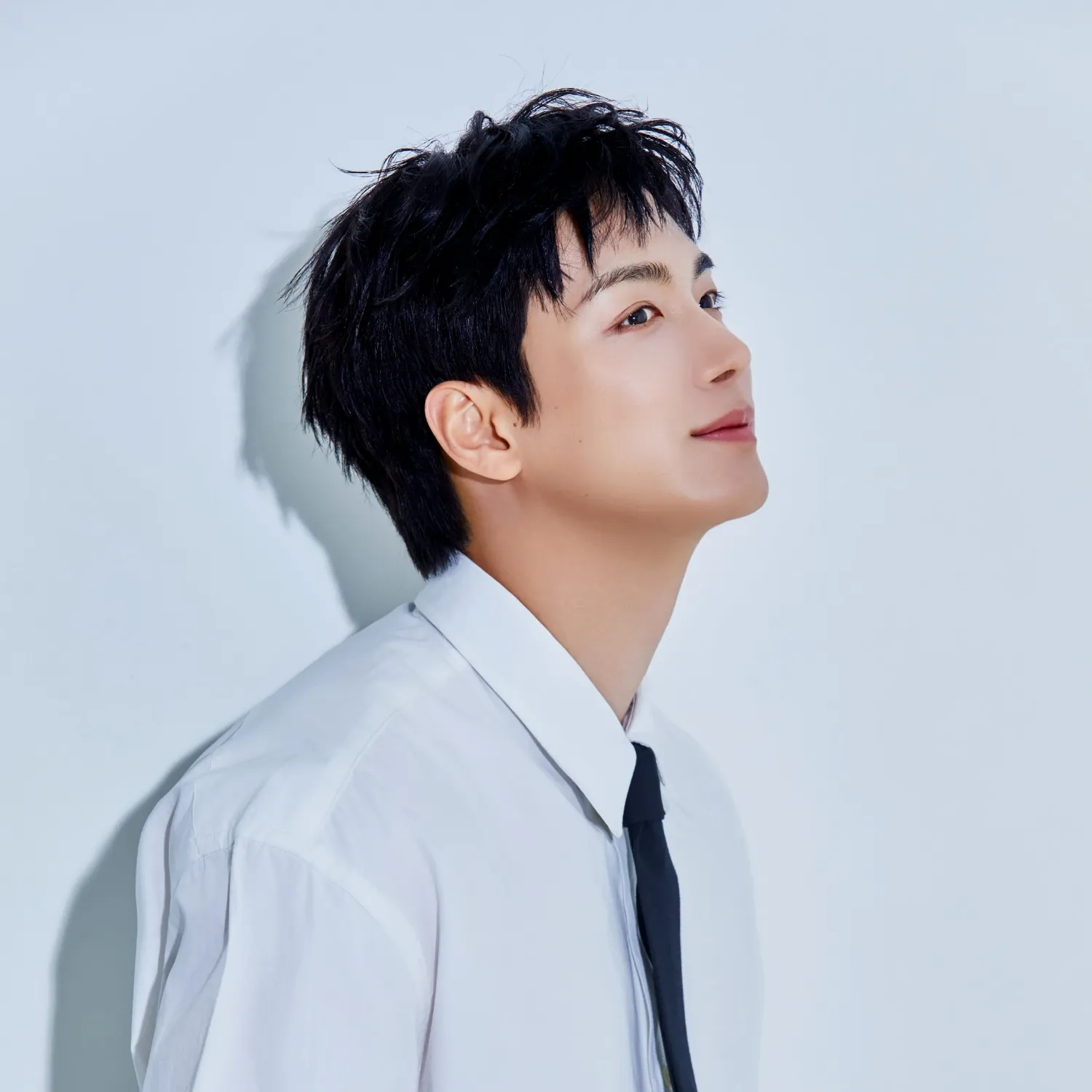 Behind-the-scenes cut of Kim Jonghyeon