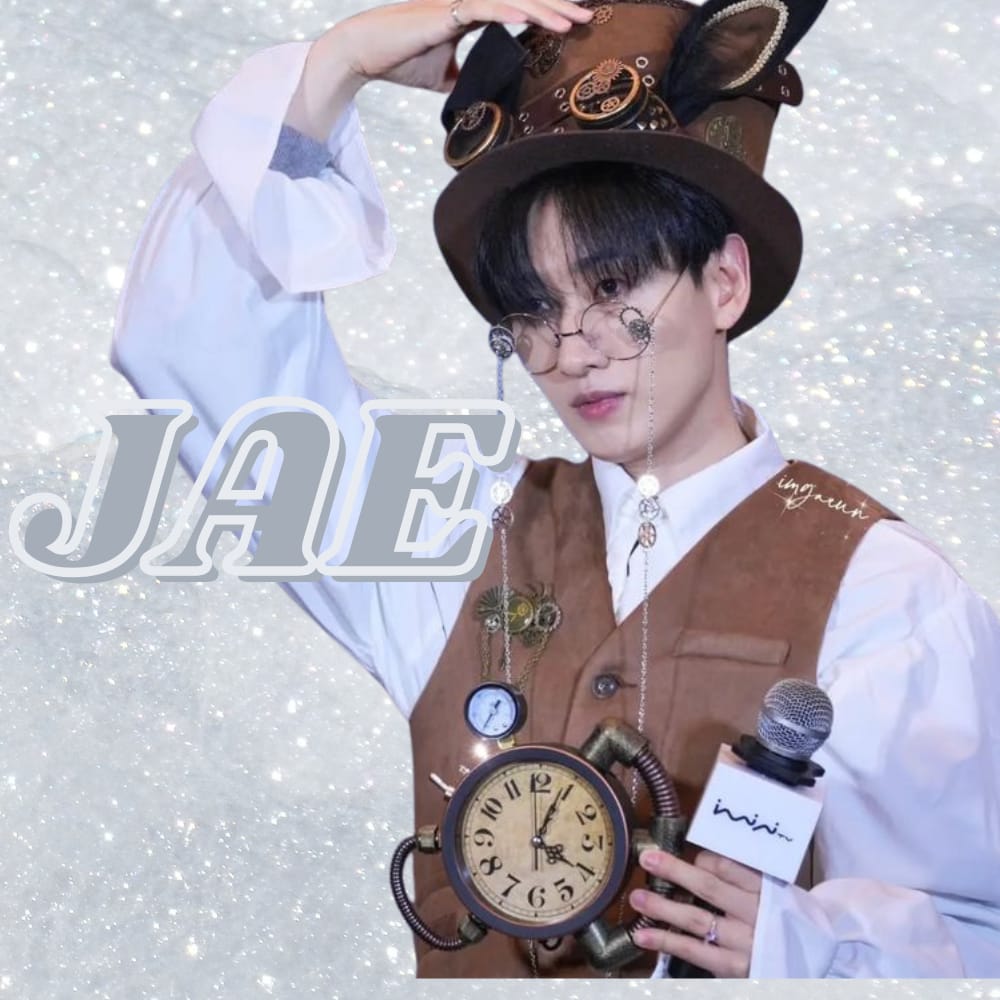 Recent activity shot of Eunhyuk (Super Junior)