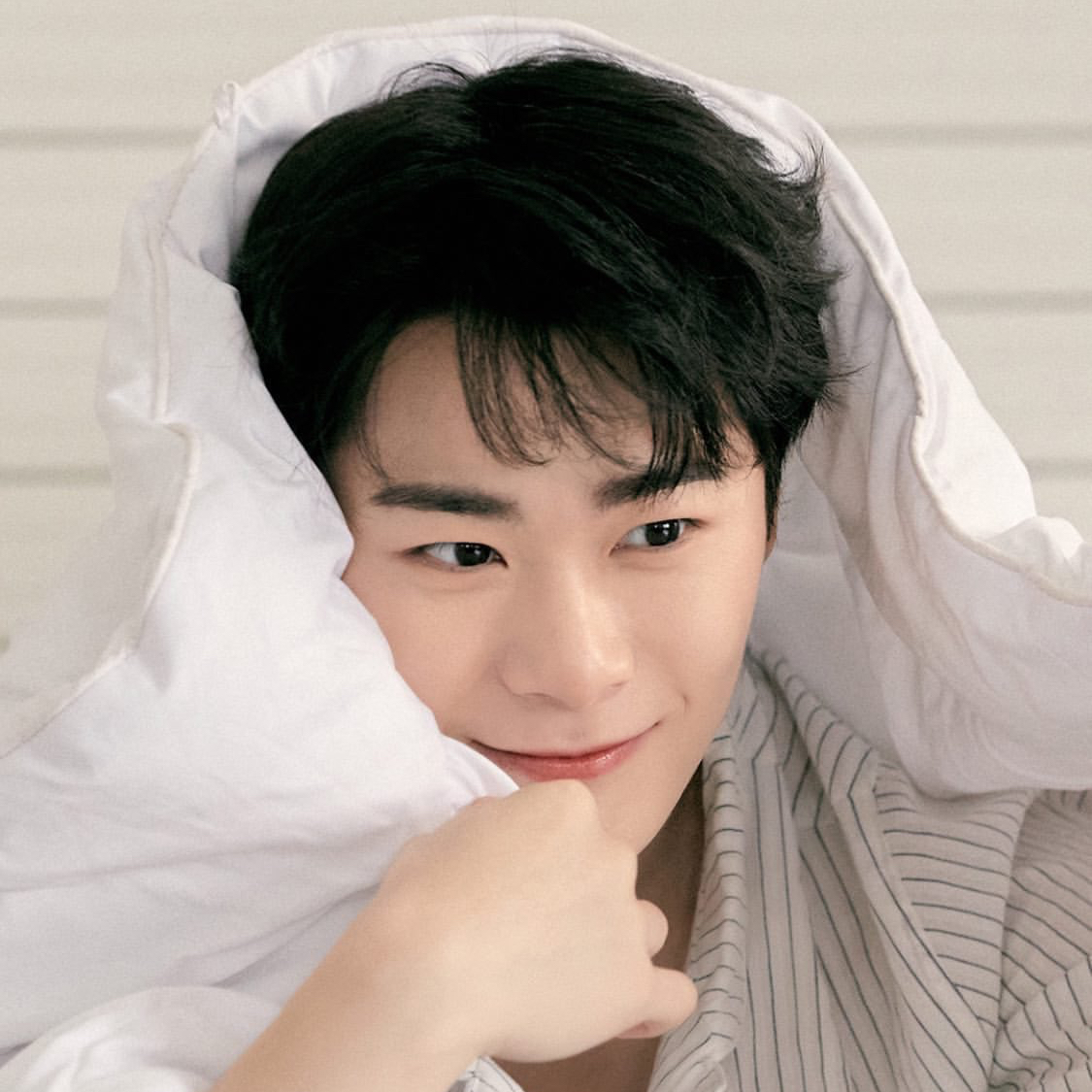Behind-the-scenes cut of Moonbin (ASTRO)