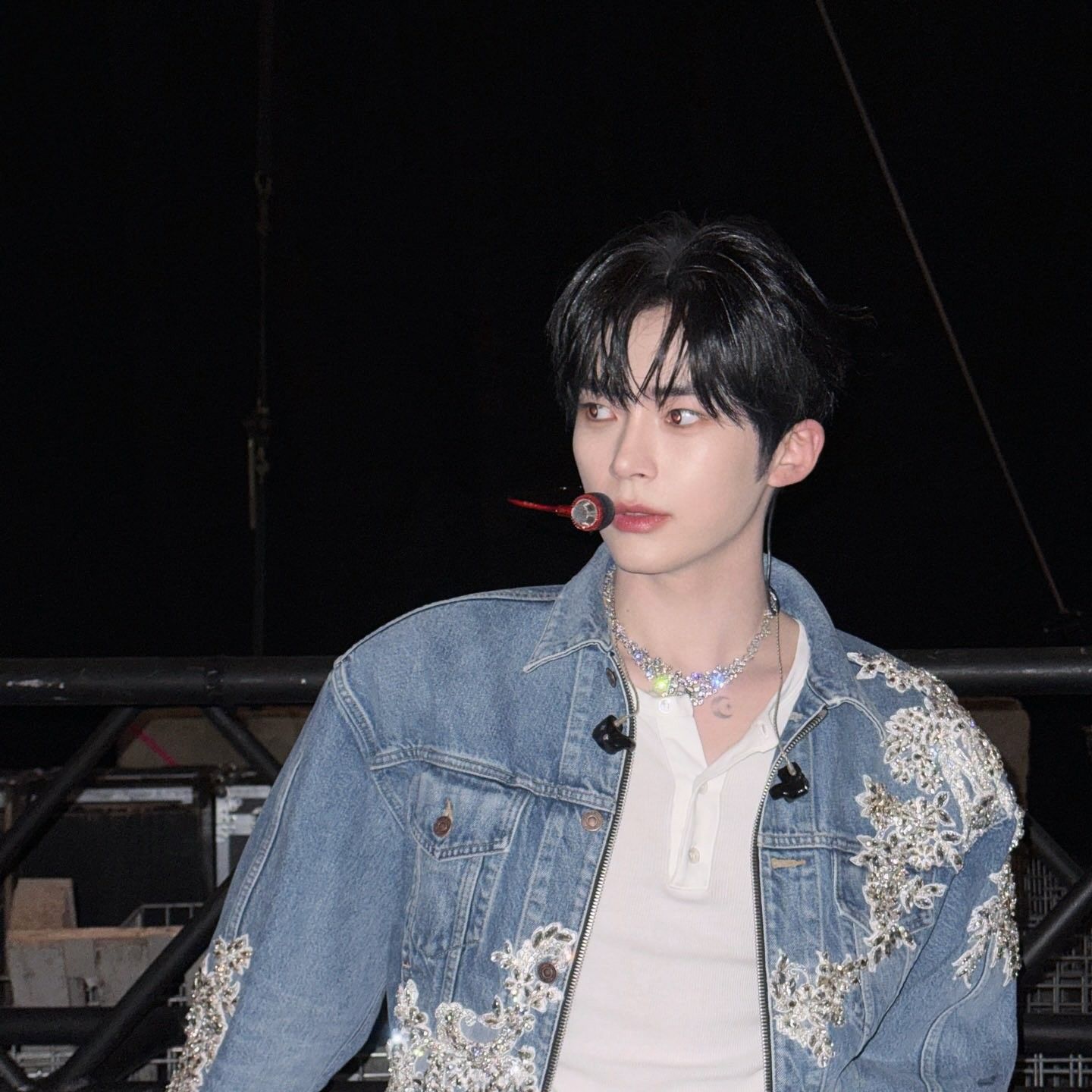 A moment captured by Sung Hanbin (ZEROBASEONE)'s fan