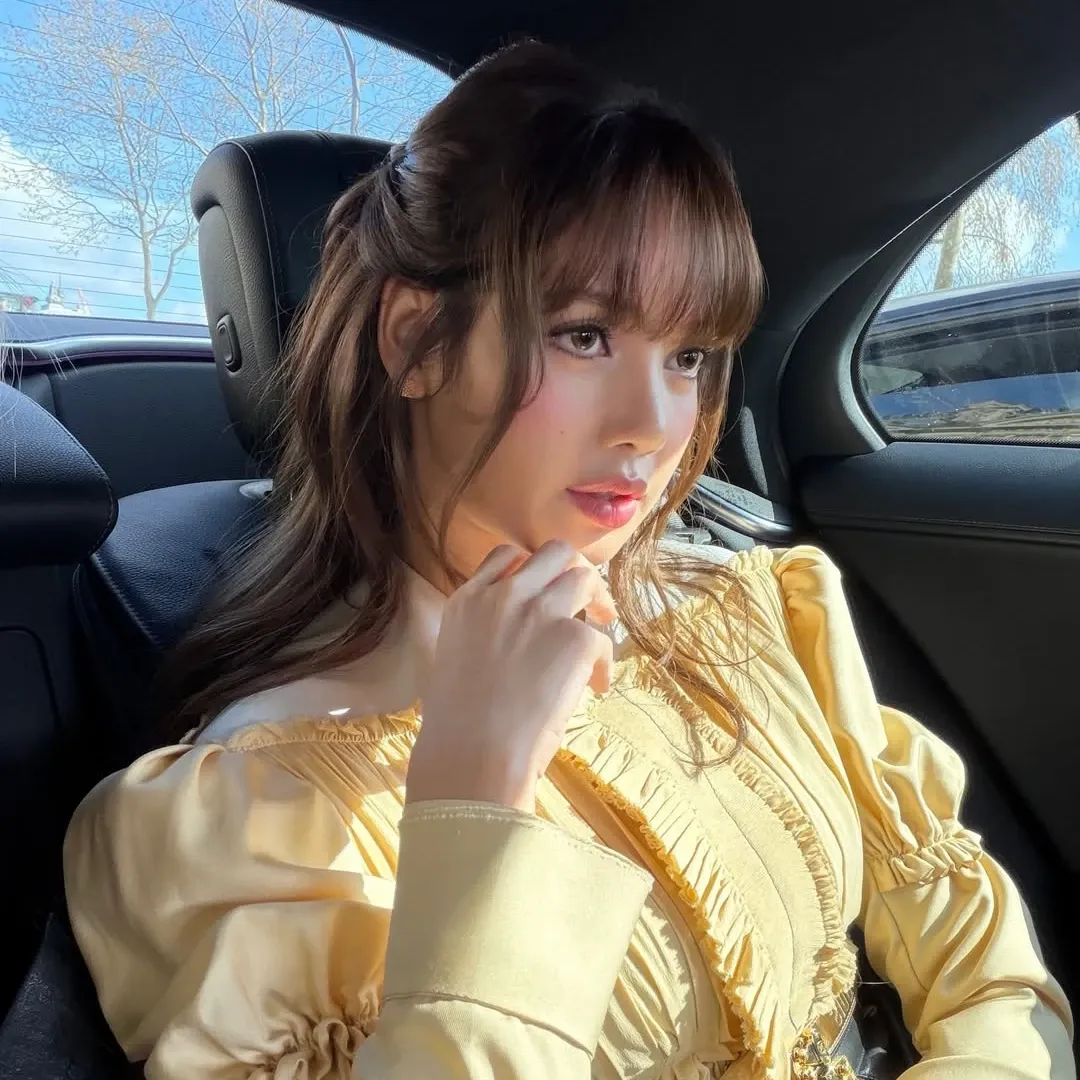 Momen yang diabadikan oleh penggemar Lisa (BLACKPINK)