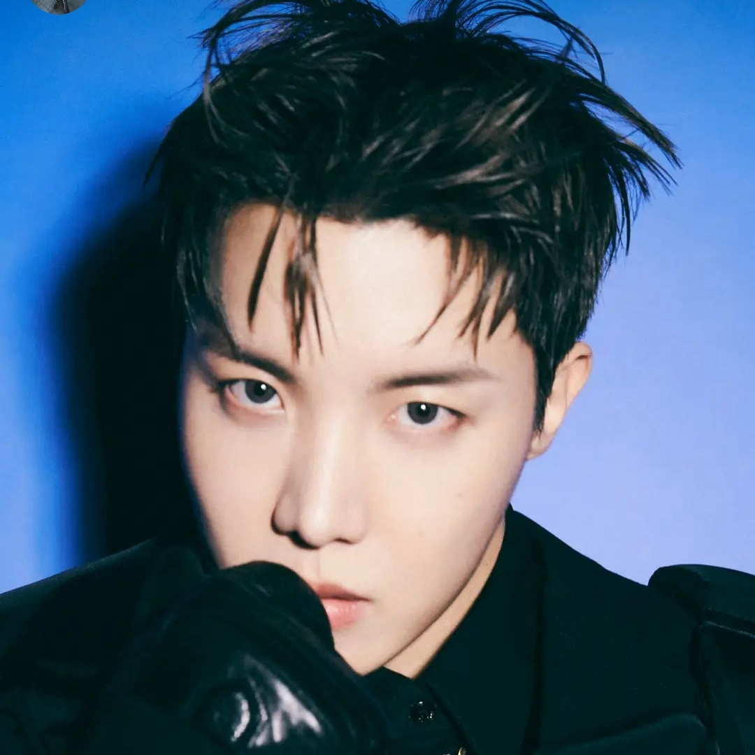 제이홉 (방탄소년단) 최근 활동샷