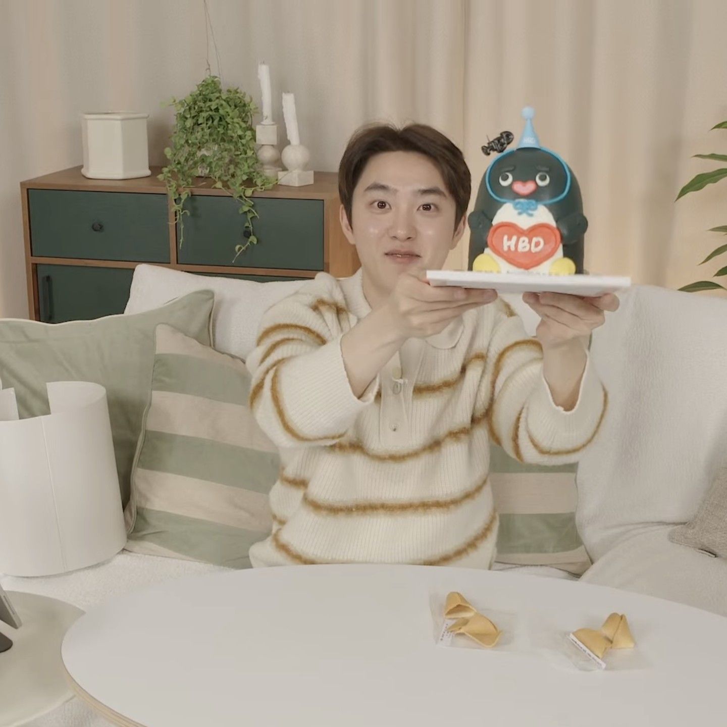 디오 (EXO)의 비하인드 컷