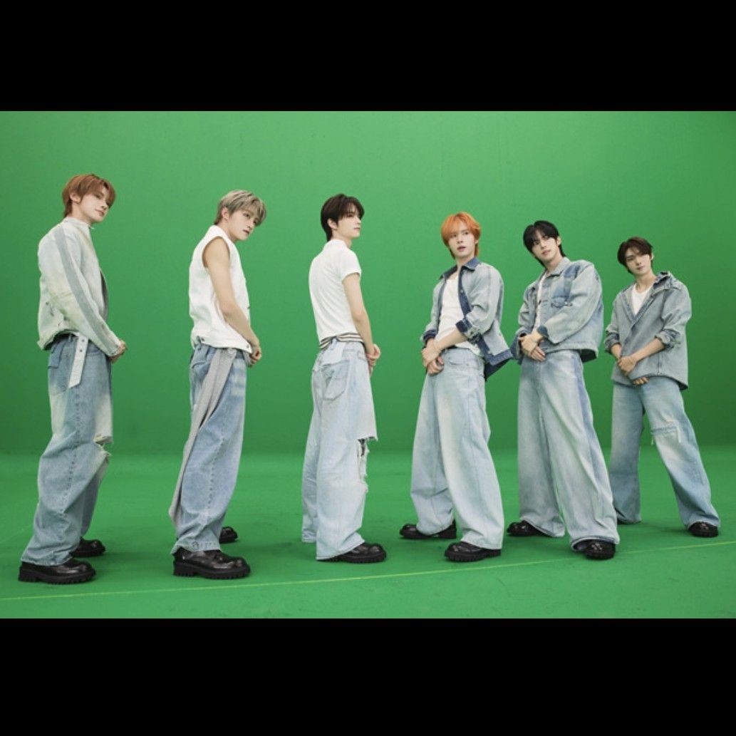 Behind-the-scenes cut of TWS