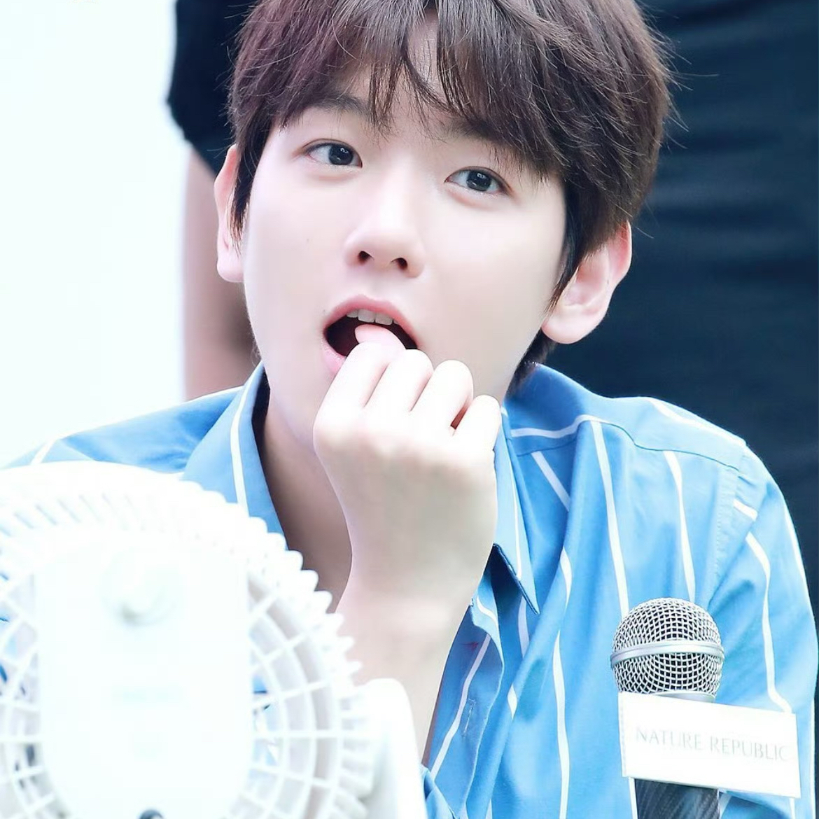 Momen yang diabadikan oleh penggemar Baekhyun (EXO)
