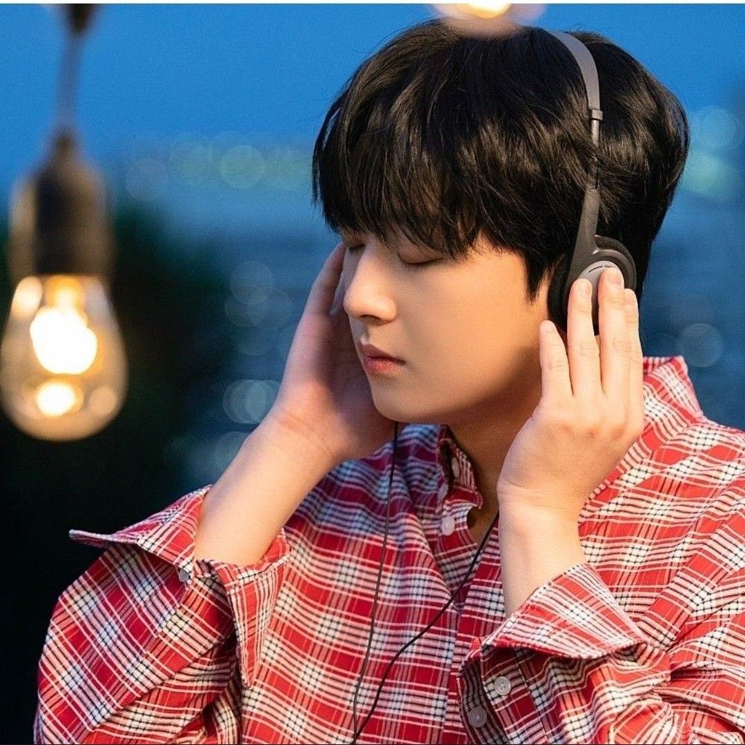 IU的最新活動照片