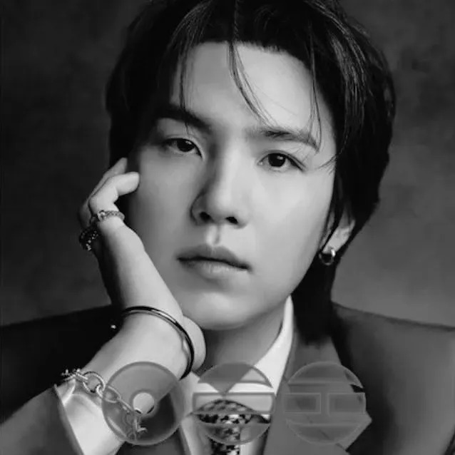 Latest photo of SUGA (BTS)