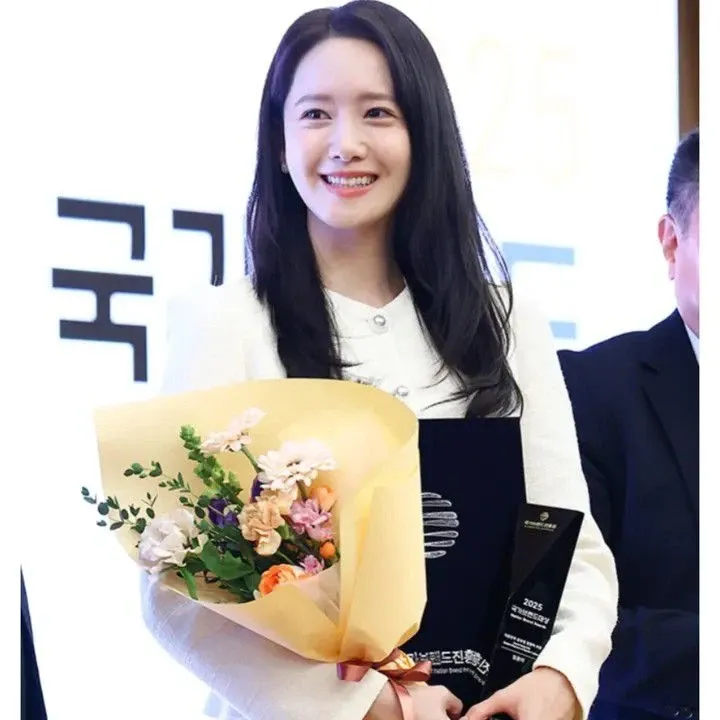 Behind-the-scenes cut of Yoona (Girls' Generation)