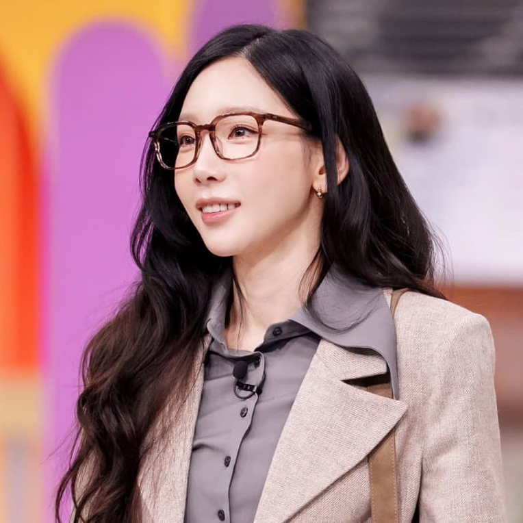 Recent activity shot of Taeyeon (Girls' Generation)