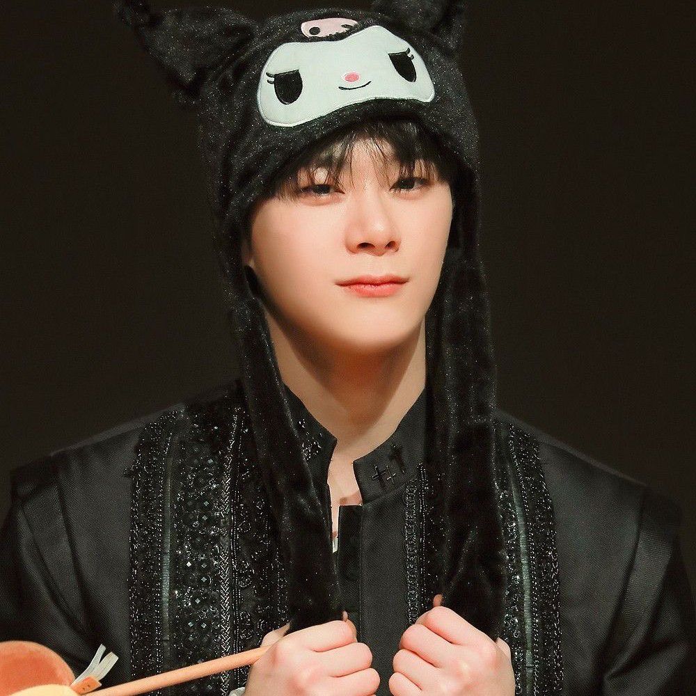 Latest photo of Moonbin (ASTRO)