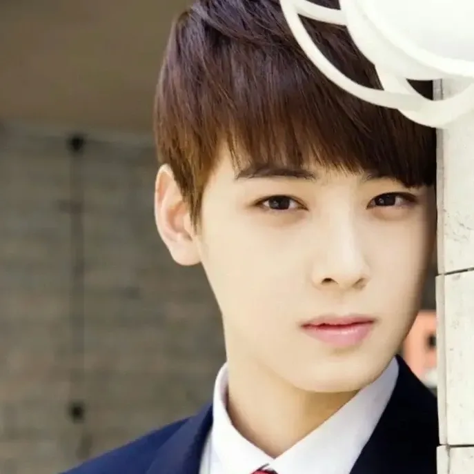 Behind-the-scenes cut of Eunwoo (ASTRO)