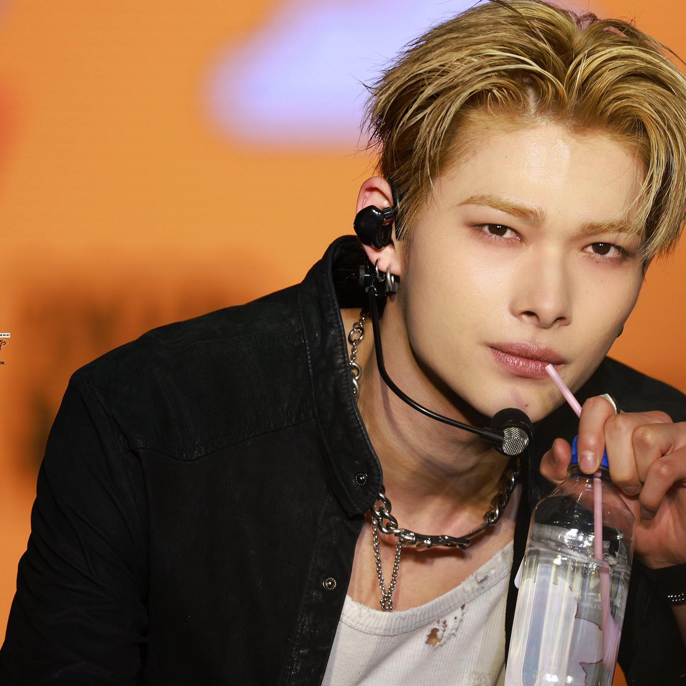 Foto aktivitas terbaru NI-KI (ENHYPEN)