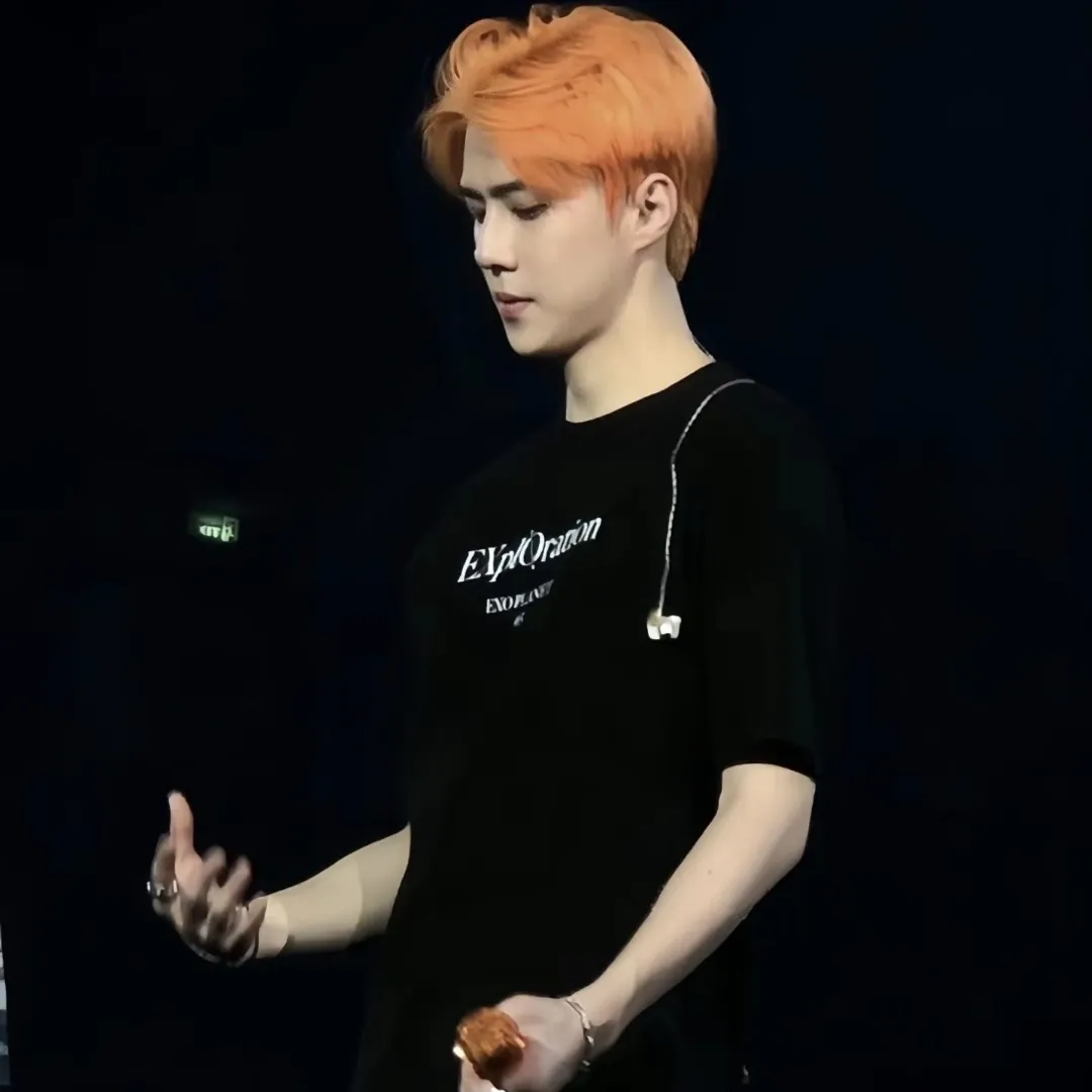 세훈 (EXO) 최근 활동샷
