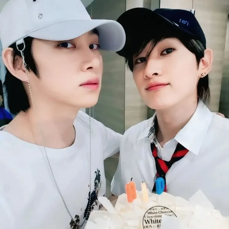 A moment captured by Heechul (Super Junior)'s fan