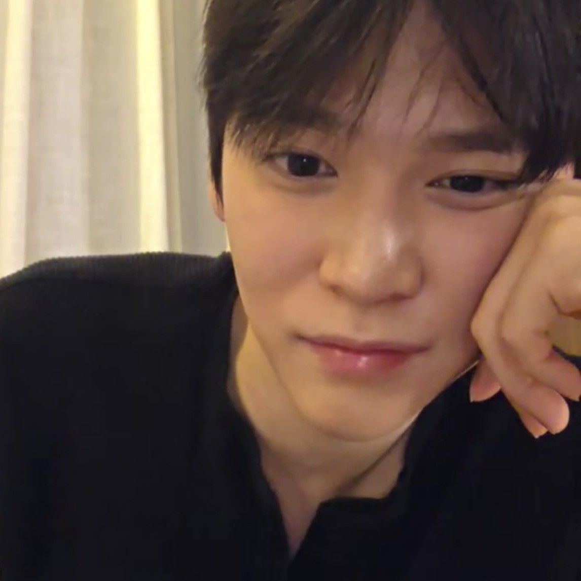 Latest photo of Eunseok (RIIZE)