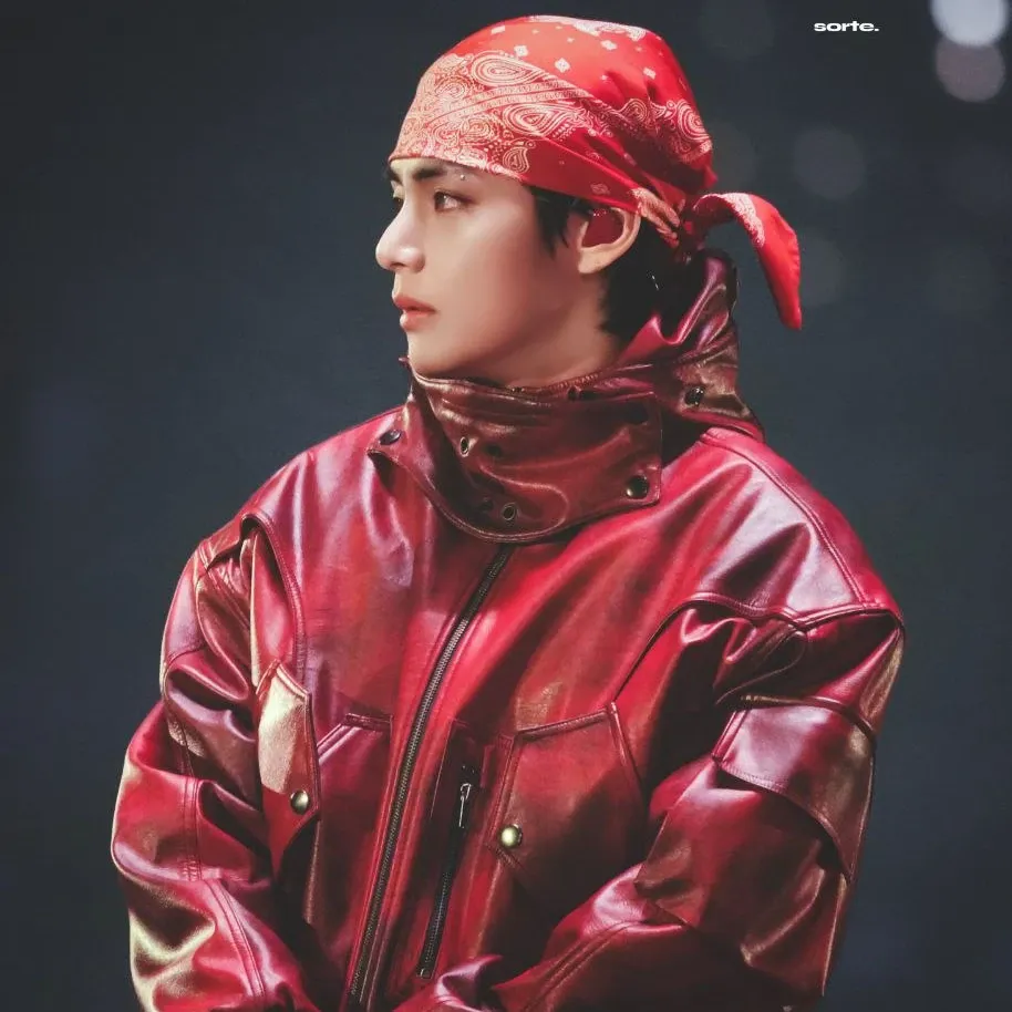 Foto terbaru V (BTS)