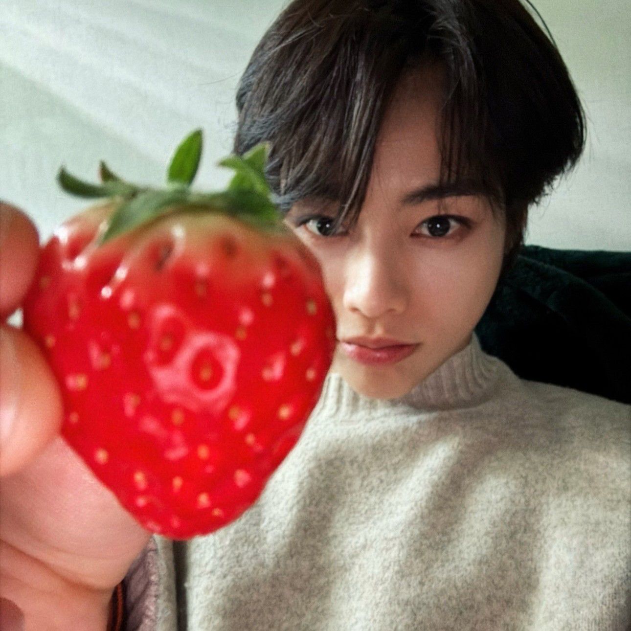 A moment captured by Hanbin (TEMPEST)'s fan