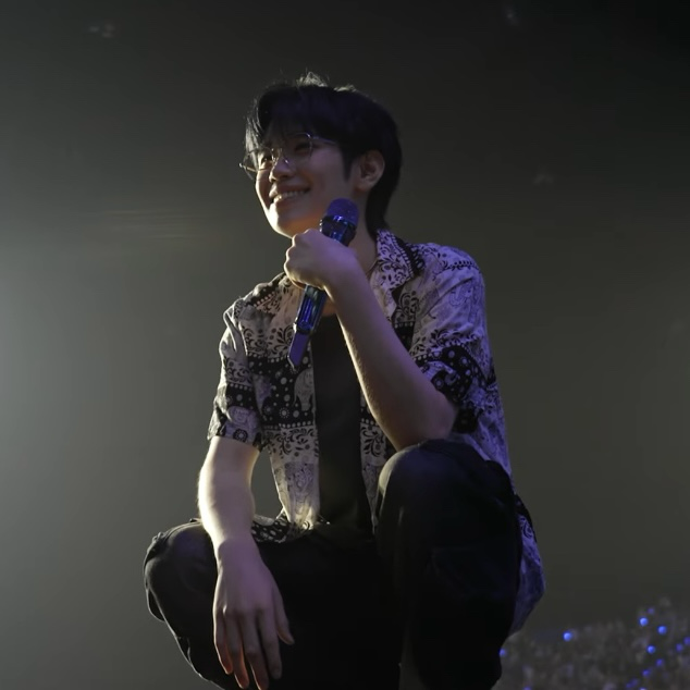 Recent activity shot of Kim Taerae (ZEROBASEONE)