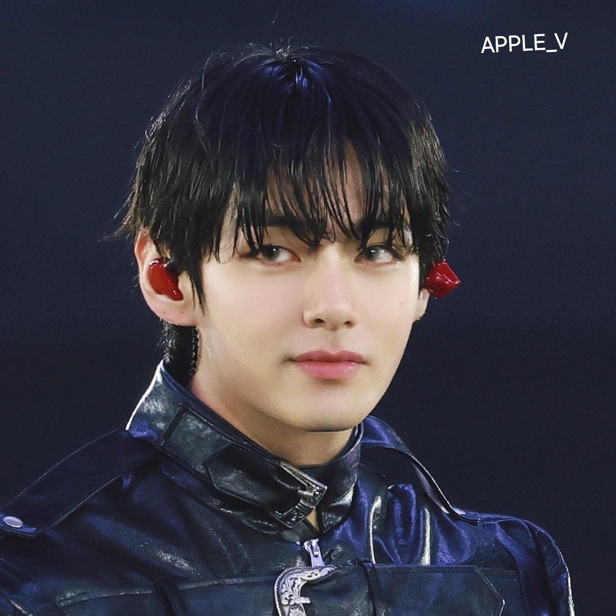 뷔 (방탄소년단) 최근 활동샷